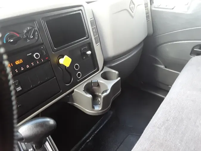 2016 NAVISTAR INTERNATIONAL 4300