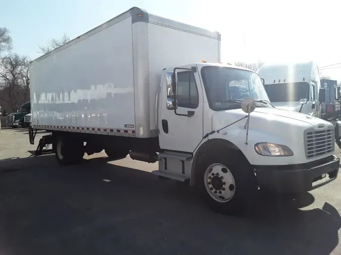 2016 FREIGHTLINER M2 106