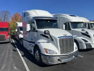 2023 PETERBILT 579