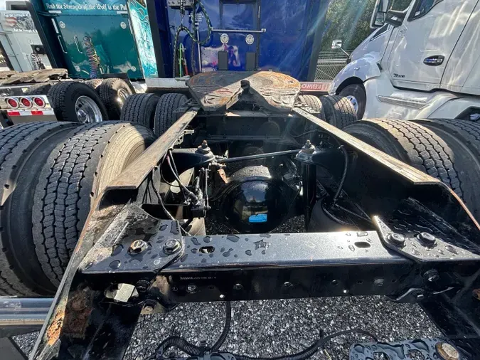 2022 Kenworth T68032a389842cc94d1785ac644ad0508db3