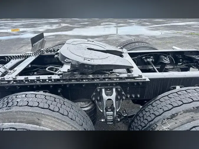 2021 KENWORTH T680