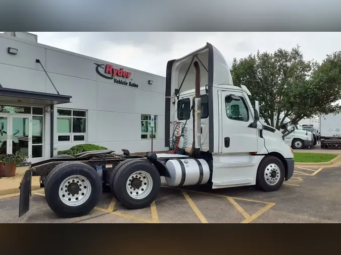 2021 FREIGHTLINER/MERCEDES NEW CASCADIA PX1266432a9bcf7486b2625e931582fcff5b91c