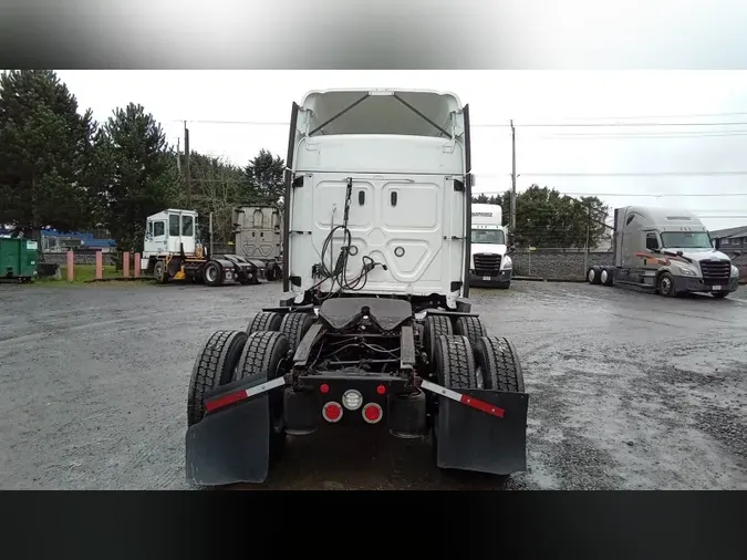 2021 Freightliner Cascadia 12632ac66e0baf3107bcc99137345e8302d