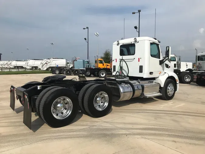 2020 Peterbilt 579