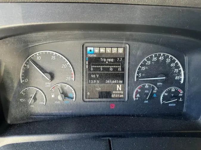 2024 Freightliner Cascadia 126