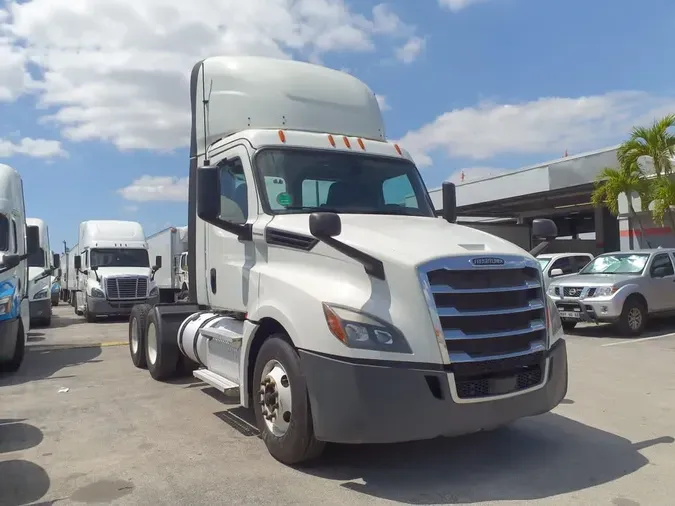 2020 FREIGHTLINER/MERCEDES NEW CASCADIA PX12664