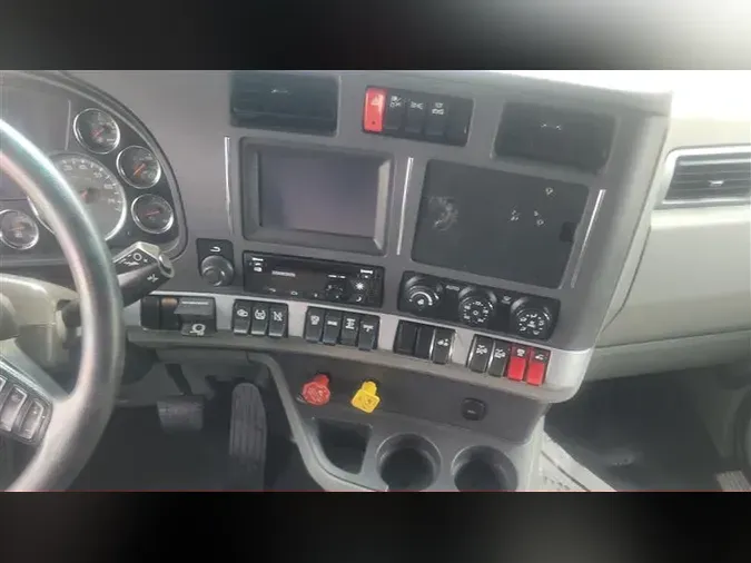 2021 KENWORTH T680