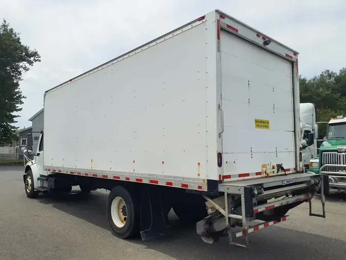 2019 FREIGHTLINER M2 106