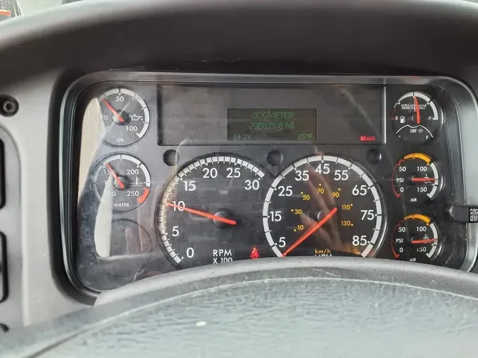 2020 FREIGHTLINER/MERCEDES M2 106