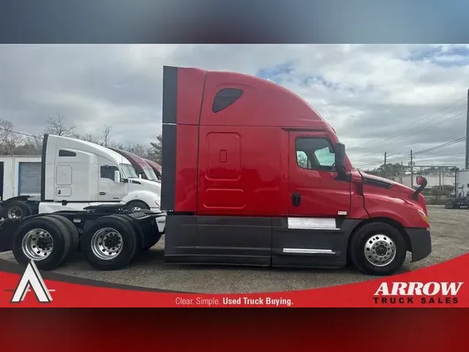 2021 FREIGHTLINER CA126