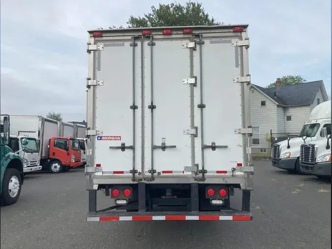 2019 ISUZU NRR