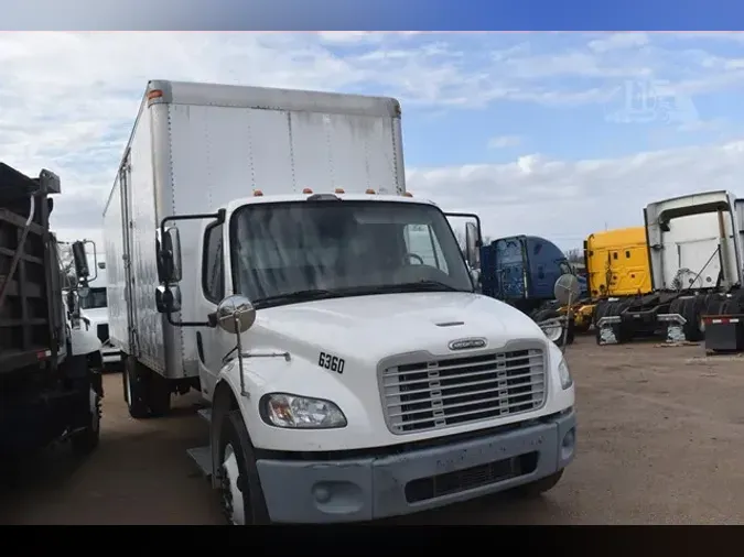 2012 FREIGHTLINER BUSINESS CLASS M2 106