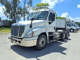 2019 FREIGHTLINER/MERCEDES CASCADIA 125