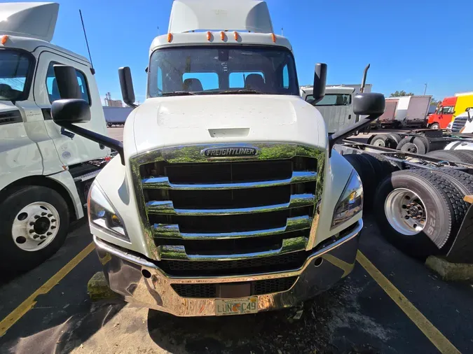 2020 FREIGHTLINER/MERCEDES NEW CASCADIA PX12664