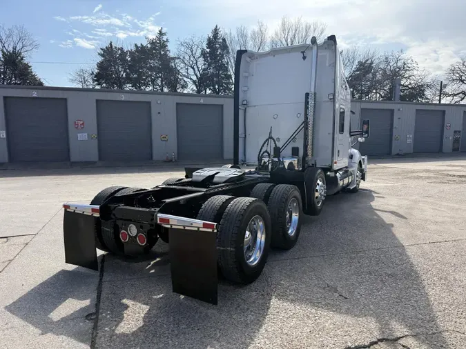 2021 Kenworth T68032d73a2c18c99b2fbea5333355560094