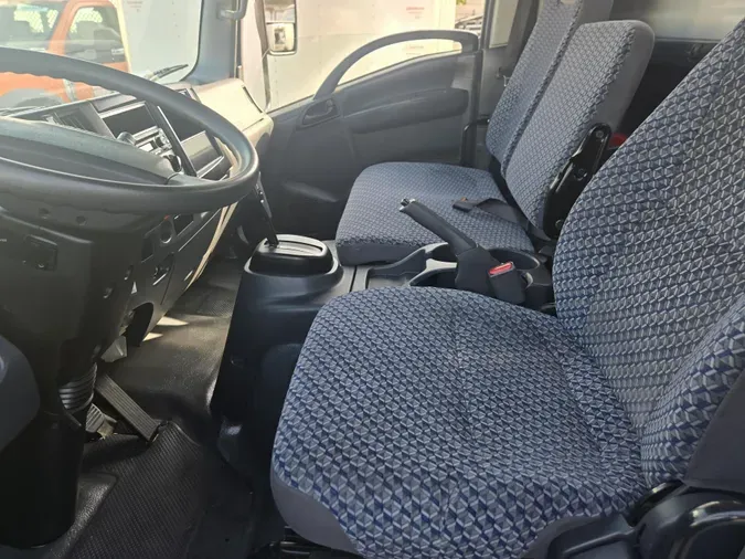 2023 Isuzu NRR32dc7653cefbc62874f8375f11708213