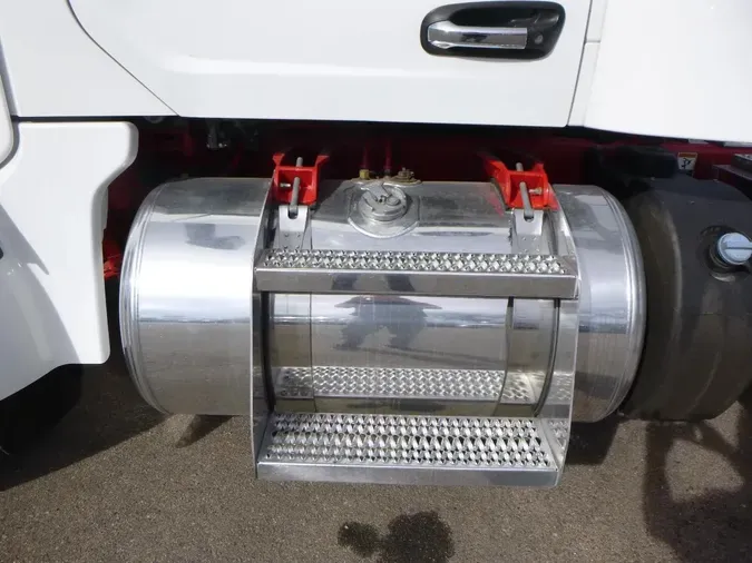 2023 Peterbilt 56732e0b5c1140591f2c39e0a989670c6a7