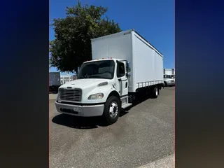 2018 FREIGHTLINER M2 106