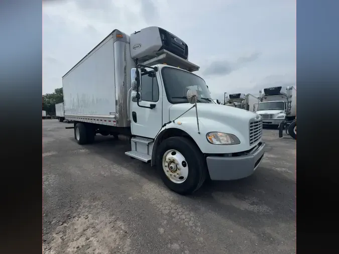 2017 FREIGHTLINER M2 106