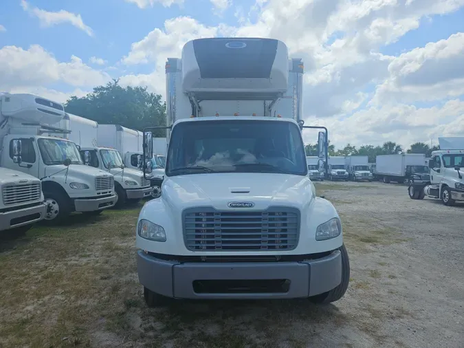 2017 FREIGHTLINER/MERCEDES M2 106