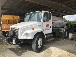 1999 FREIGHTLINER FL70
