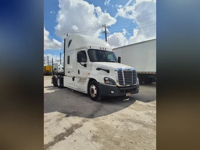 2019 FREIGHTLINER/MERCEDES CASCADIA 125