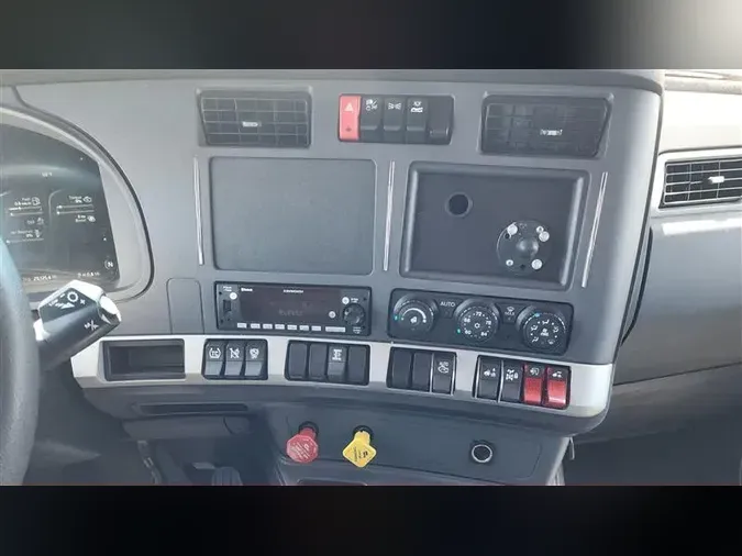 2022 KENWORTH T680