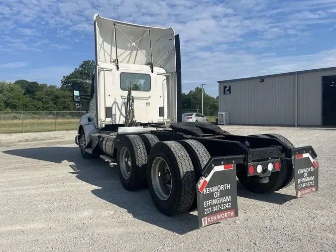 2021 Kenworth T680