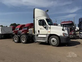 2016 FREIGHTLINER CASCADIA 125