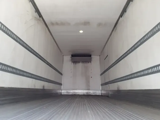 2019 FREIGHTLINER/MERCEDES M2 106