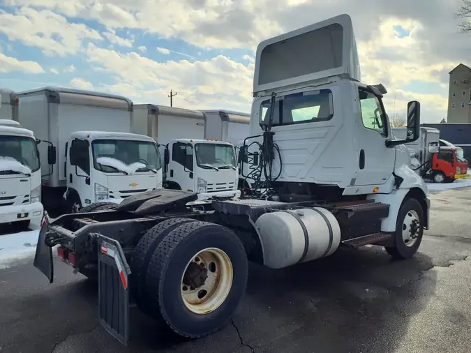 2019 NAVISTAR INTERNATIONAL RH613 DAYCAB S/A