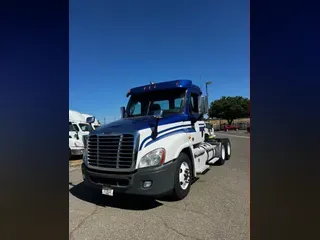 2018 FREIGHTLINER CASCADIA 125