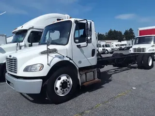 2017 FREIGHTLINER/MERCEDES M2 106