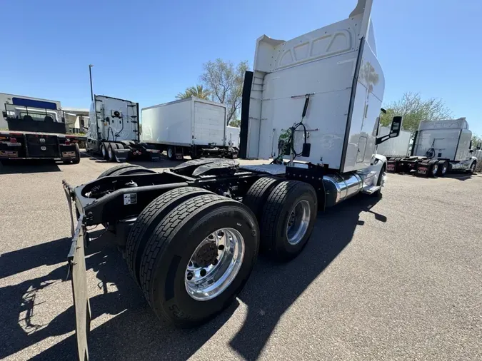 2020 Peterbilt 579