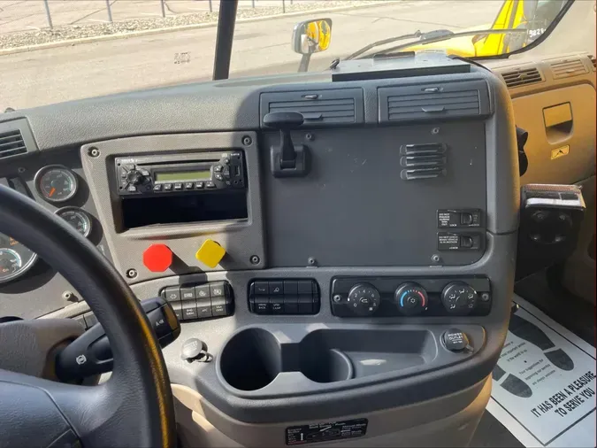 2015 Freightliner Cascadia