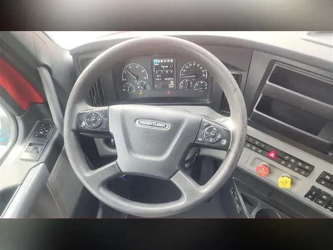 2022 FREIGHTLINER CA126