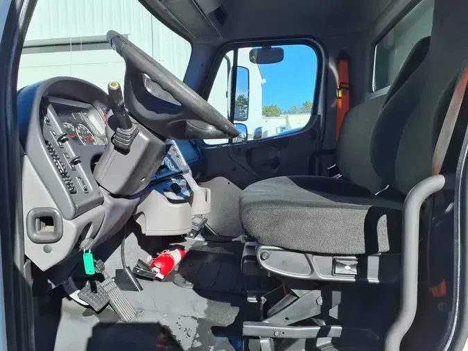 2019 FREIGHTLINER/MERCEDES M2 106331951a08218ae9b0adf38b8b8d6f574