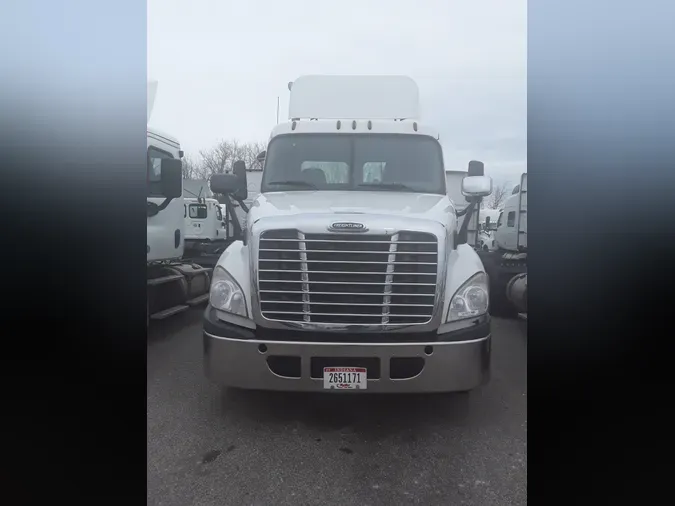 2014 FREIGHTLINER/MERCEDES CASCADIA 125