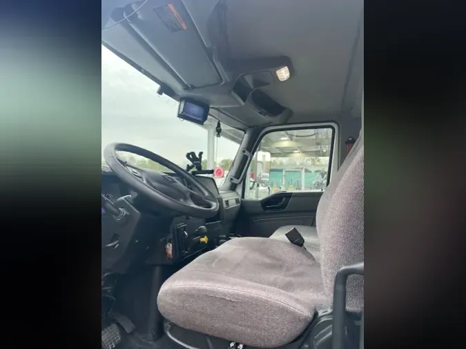 2020 NAVISTAR INTERNATIONAL MV607 (4X2)