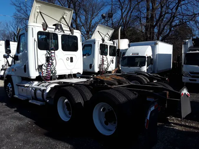 2016 FREIGHTLINER/MERCEDES CASCADIA 125