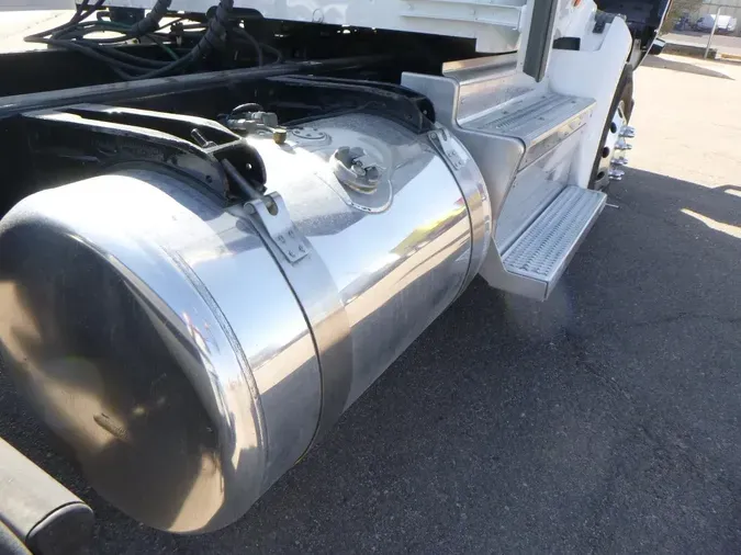 2021 Peterbilt 579