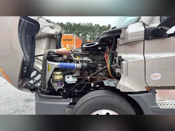 2021 Freightliner Cascadia