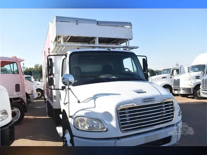 2007 FREIGHTLINER BUSINESS CLASS M2 106