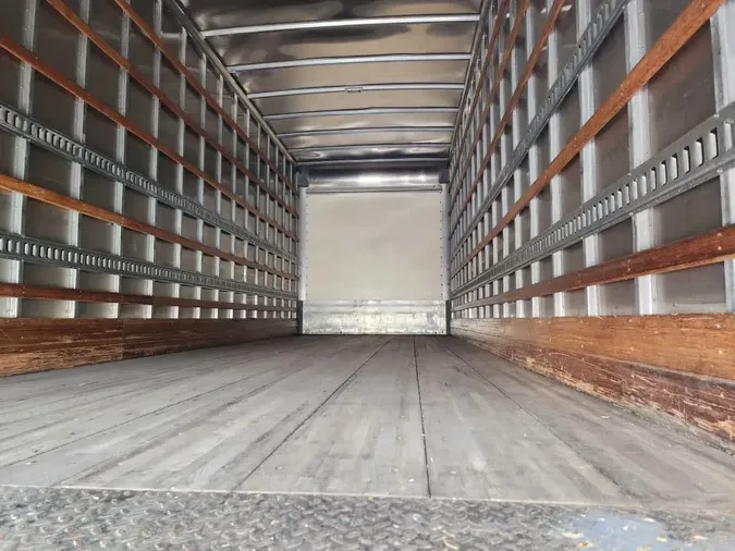 2019 FREIGHTLINER/MERCEDES M2 106