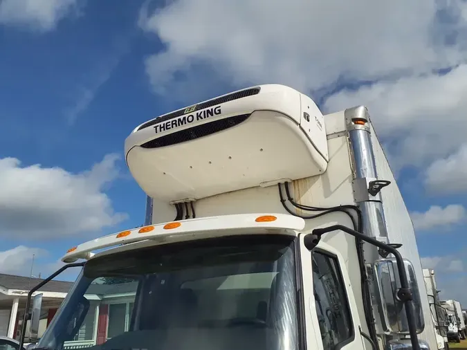 2020 NAVISTAR INTERNATIONAL MV607 (4X2)