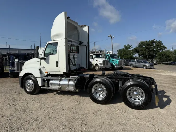 2020 International LT625