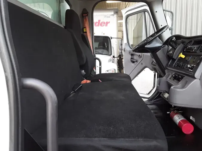 2019 FREIGHTLINER/MERCEDES M2 106332dc785b8165a1eb5f728b44106d81d