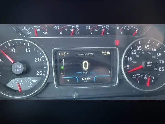 2020 NAVISTAR INTERNATIONAL LT625 SLPR CAB