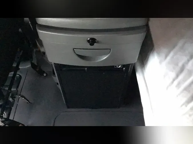 2022 International LT3330bcd843024bdeb16423f2a47138c3