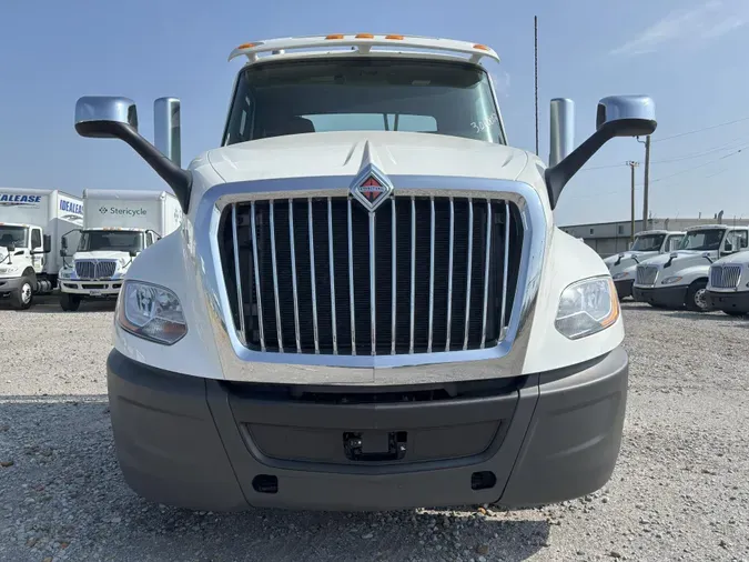 2021 International LT625